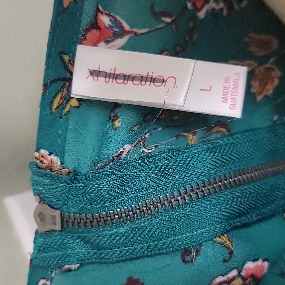 Floral Teal Ruffle Top - Picture 3 of 5